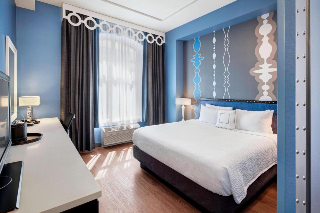 Fairfield Inn And Suites Chicago Downtown/ Magnificent Mile Екстер'єр фото
