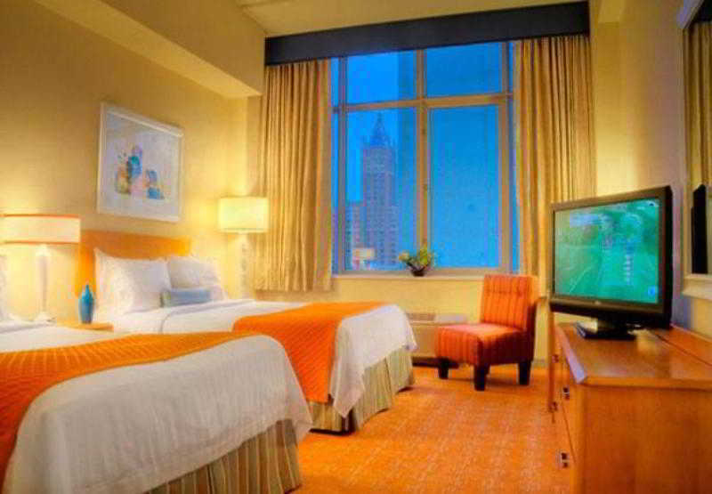 Fairfield Inn And Suites Chicago Downtown/ Magnificent Mile Екстер'єр фото